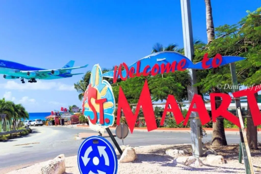 Sublime Stay - Royal Retreats At Maho Beach Lowlands 0*,  Sint Maarten